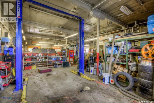 Photo 7 of 1700 Winnipeg Street, Regina SK