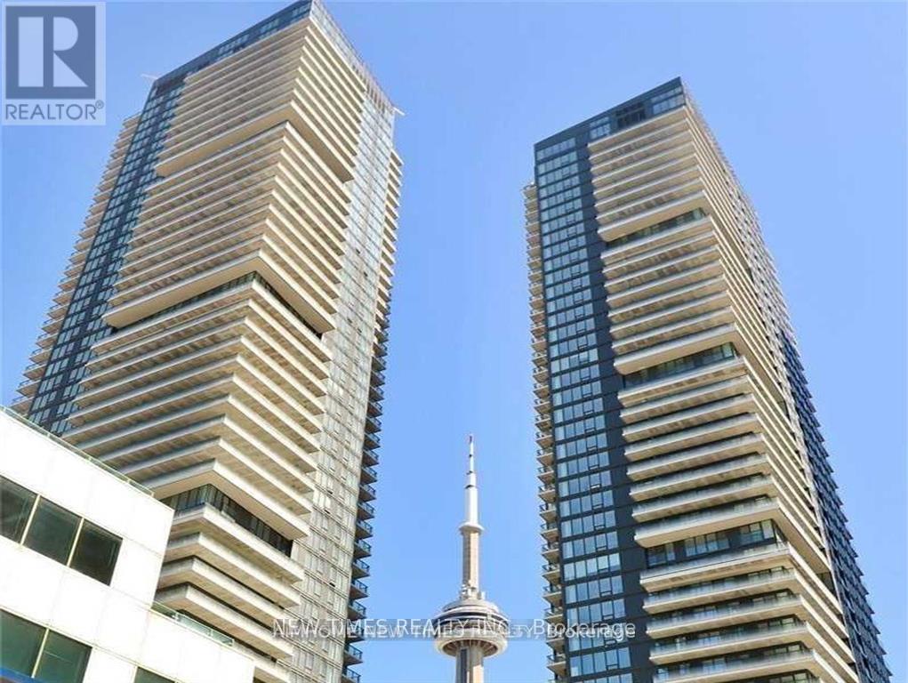 Photo 1 of 4007 125 Blue Jays Way, Toronto ON