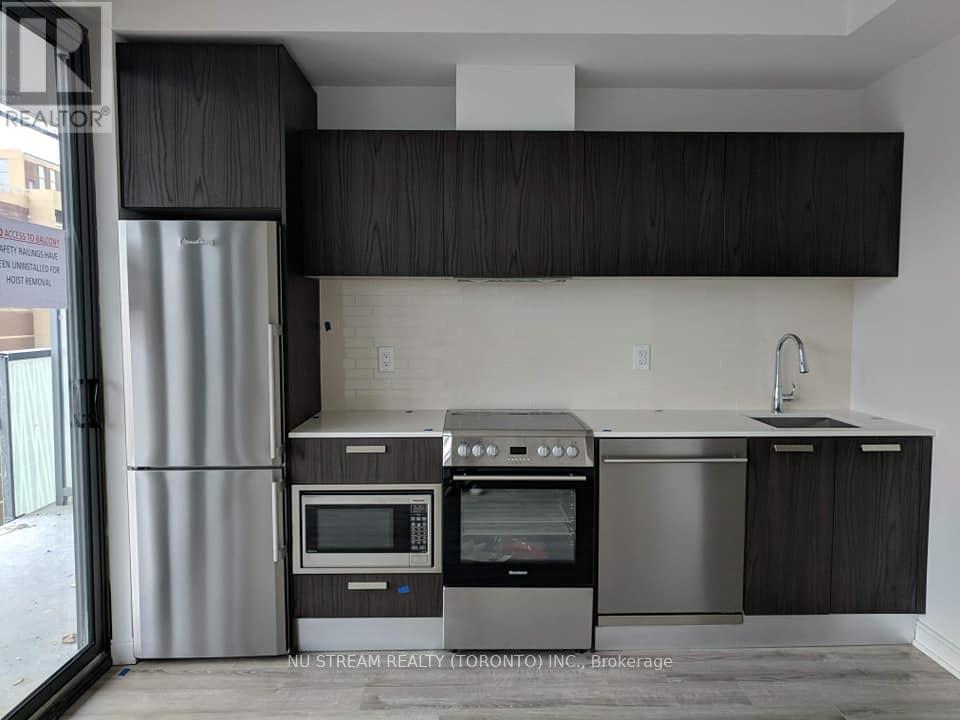Photo 6 of 1813 50 Charles Street E, Toronto ON