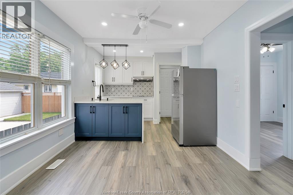 Photo 13 of 1323 Prince Road, Windsor ON