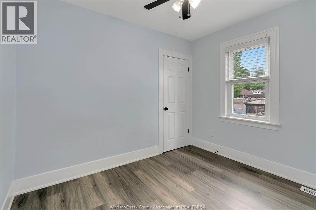 Photo 24 of 1323 Prince Road, Windsor ON