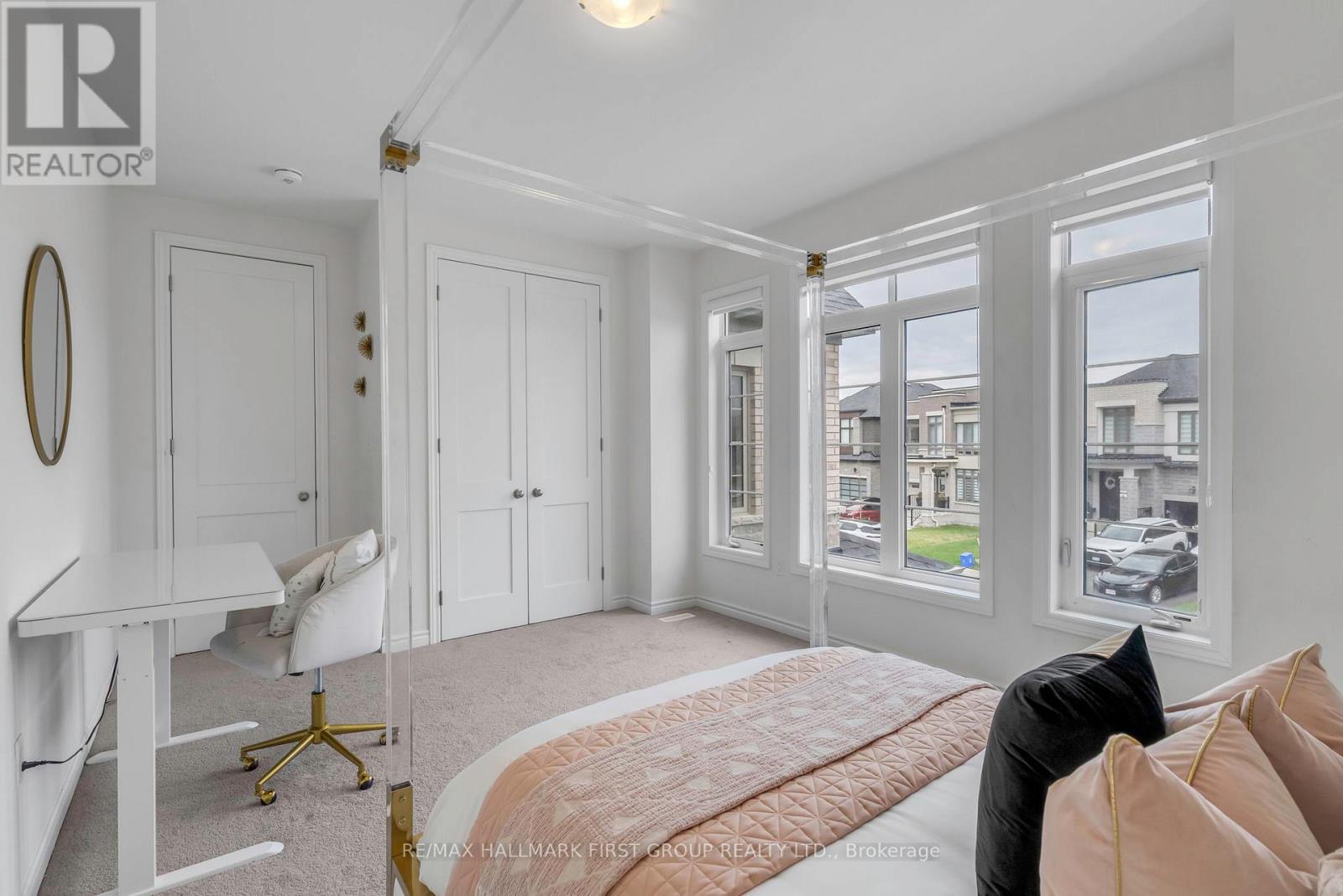 Photo 25 of 47 Fruitful Crescent, Whitby ON