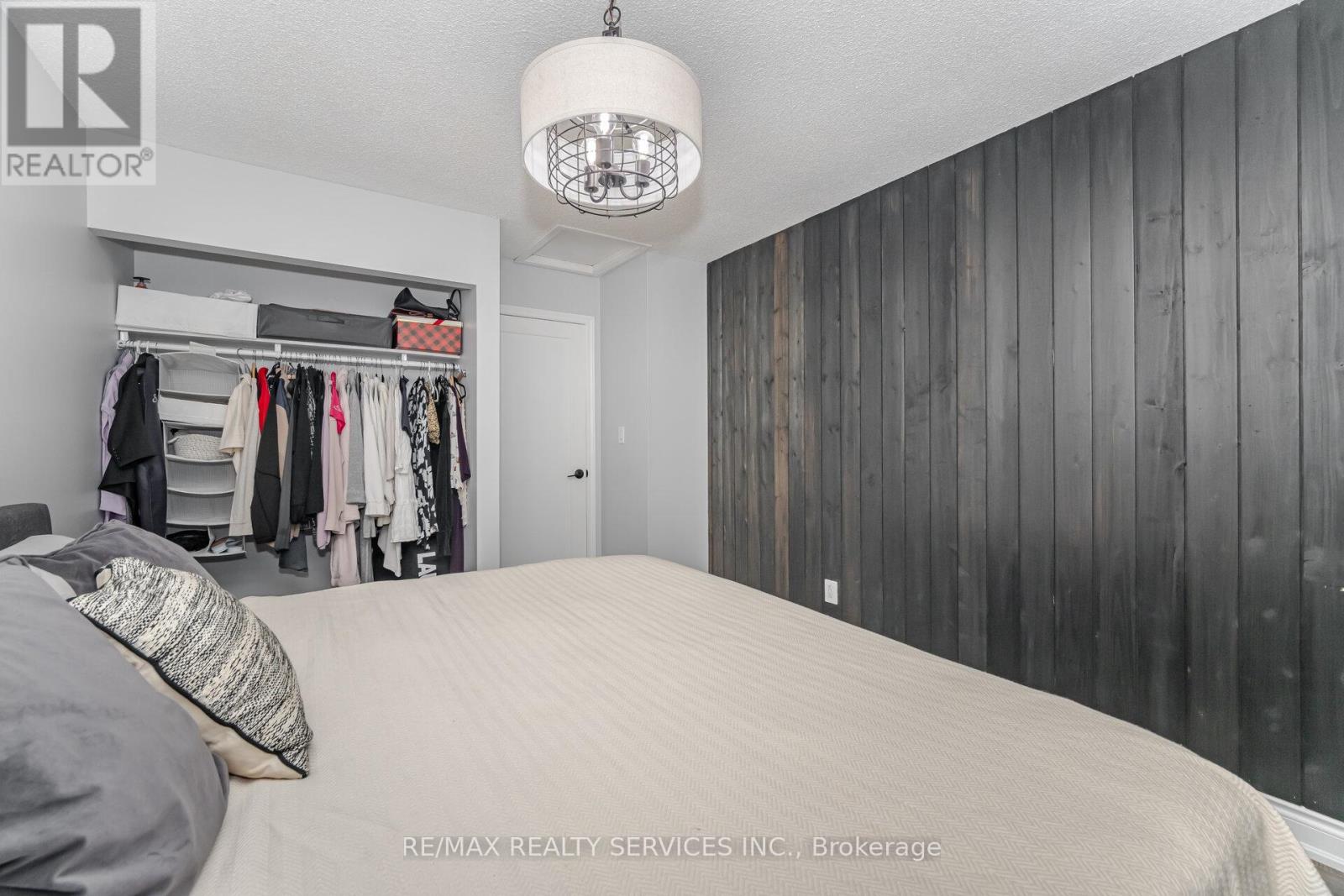 Photo 28 of 641 Deauville Court, Oshawa ON