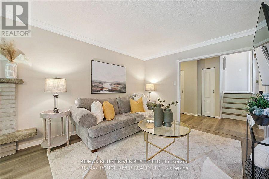 Photo 15 of 810 Zator Avenue, Pickering ON