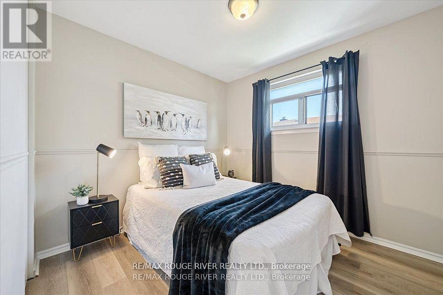 Photo 21 of 810 Zator Avenue, Pickering ON