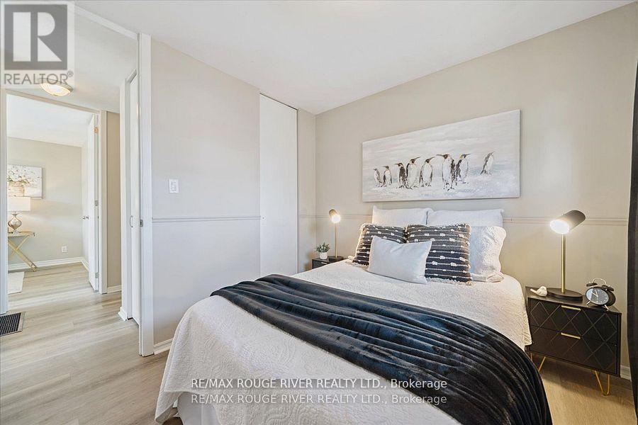 Photo 22 of 810 Zator Avenue, Pickering ON