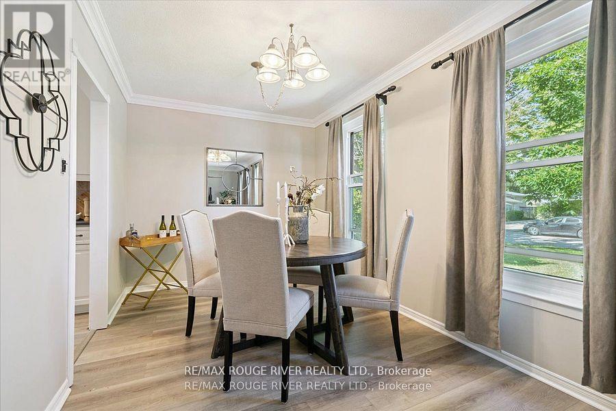Photo 9 of 810 Zator Avenue, Pickering ON
