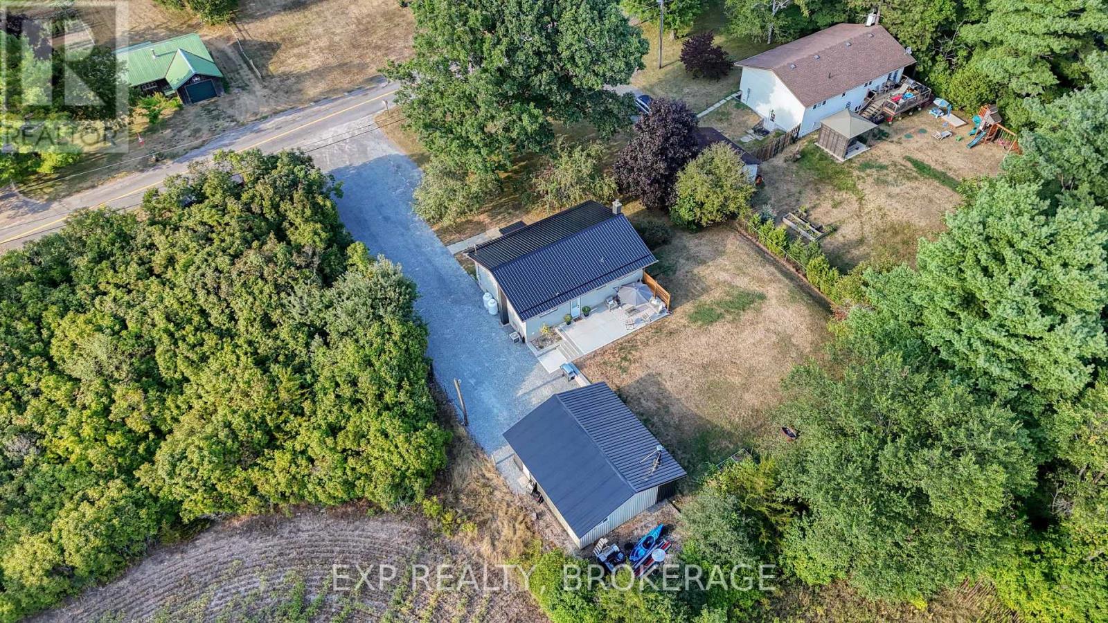 Photo 35 of 3858 Quinn Road W, Frontenac ON