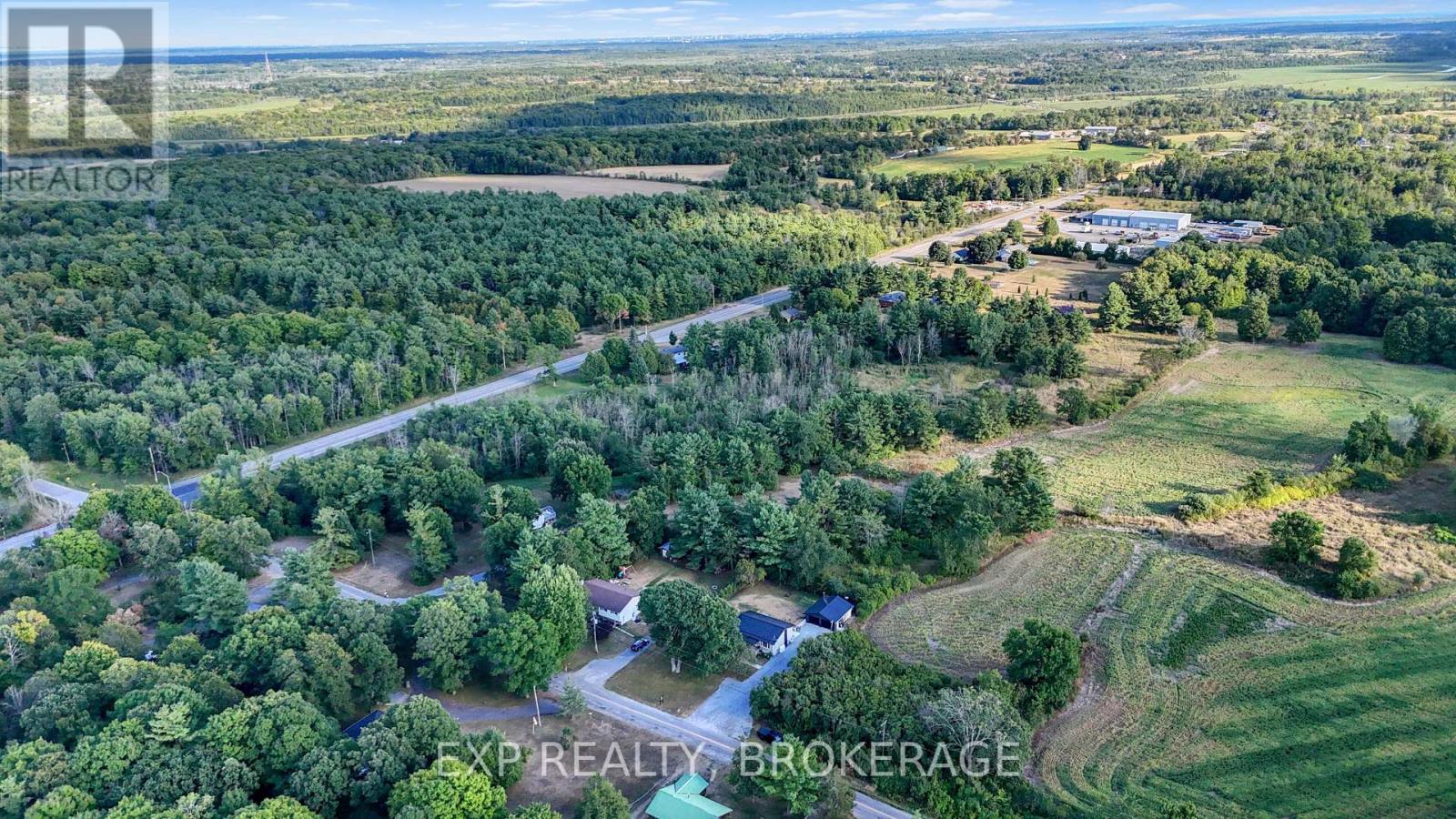 Photo 38 of 3858 Quinn Road W, Frontenac ON