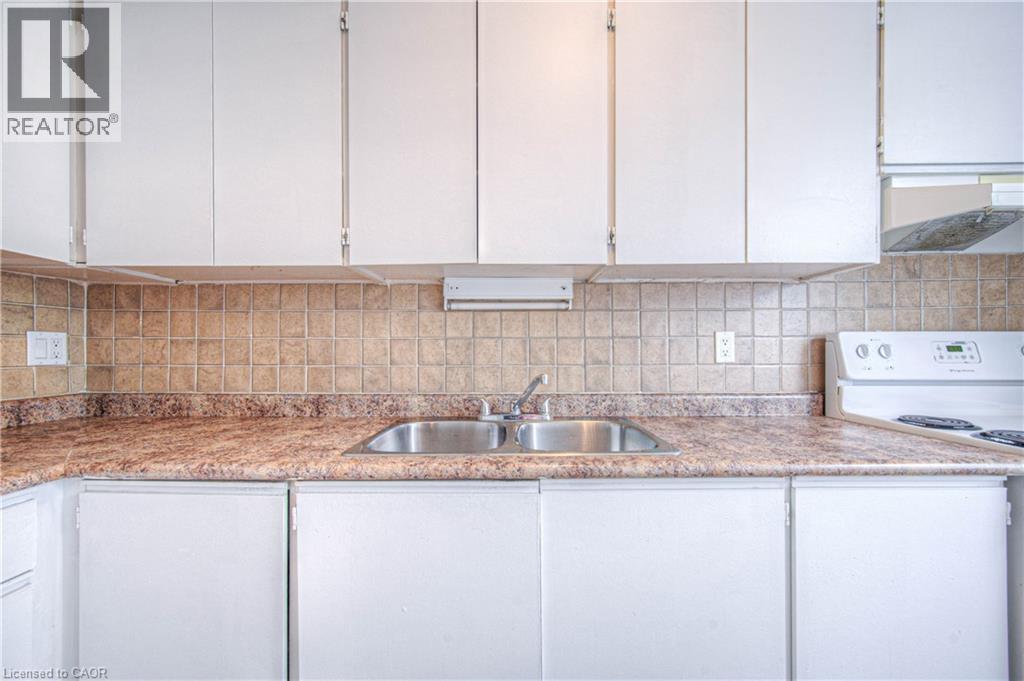 Photo 13 of 135 Chalmers Street S Unit 65, Cambridge ON