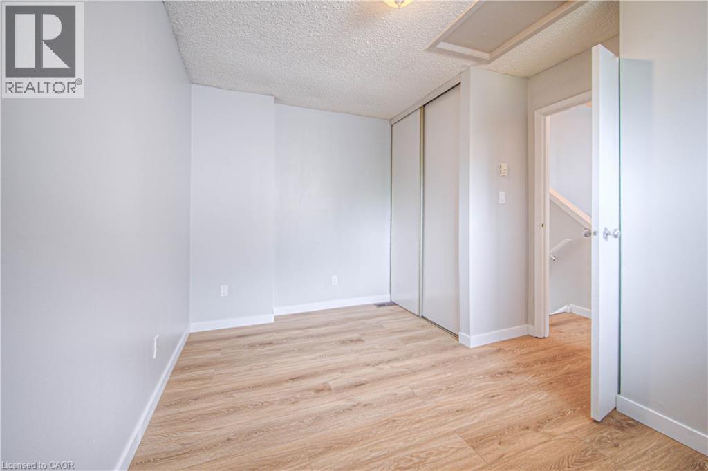Photo 18 of 135 Chalmers Street S Unit 65, Cambridge ON