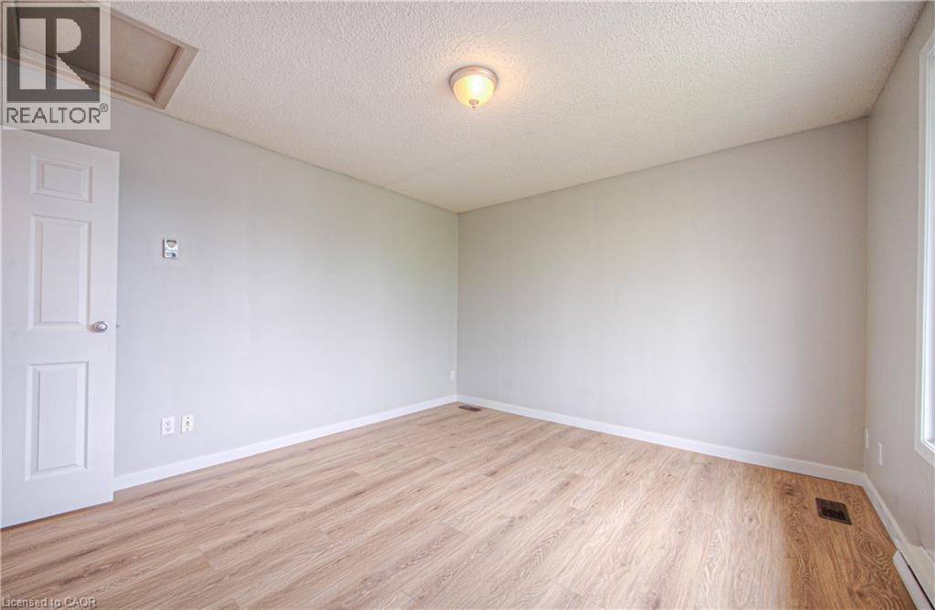 Photo 20 of 135 Chalmers Street S Unit 65, Cambridge ON