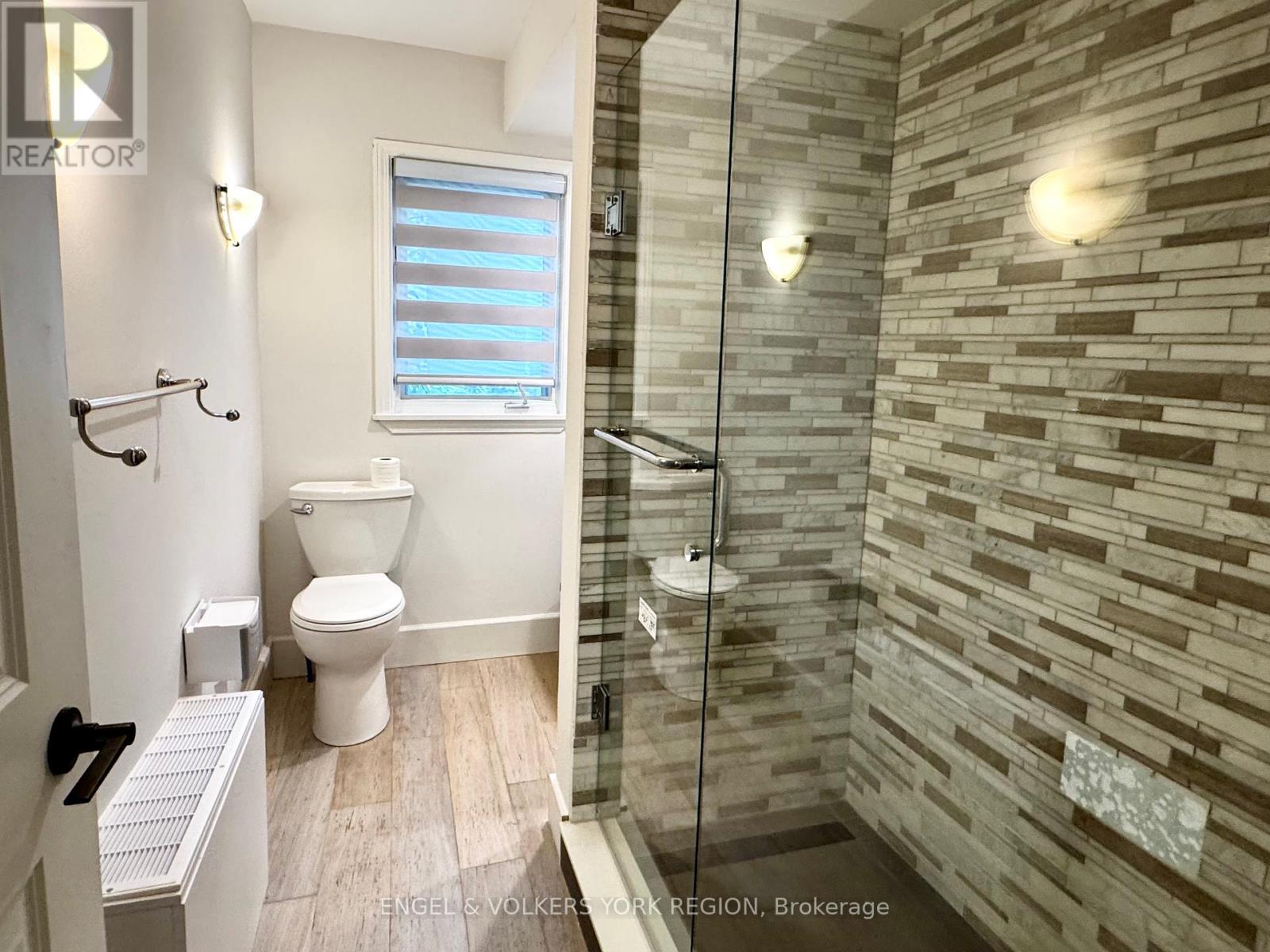 Photo 14 of Main 185 Rumble Avenue, Richmond Hill ON