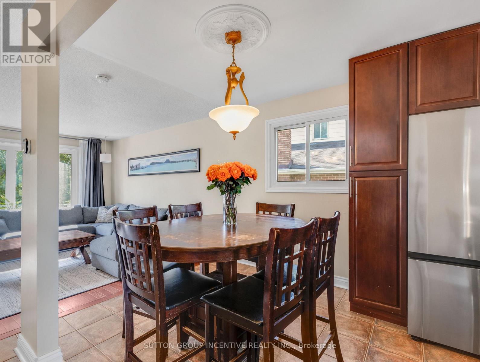 Photo 24 of 412 Orsi Avenue, Bradford West Gwillimbury ON