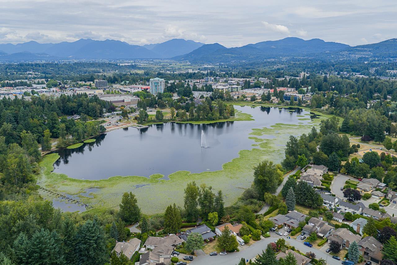 Photo 37 of 32735 Marshall Road, Abbotsford BC