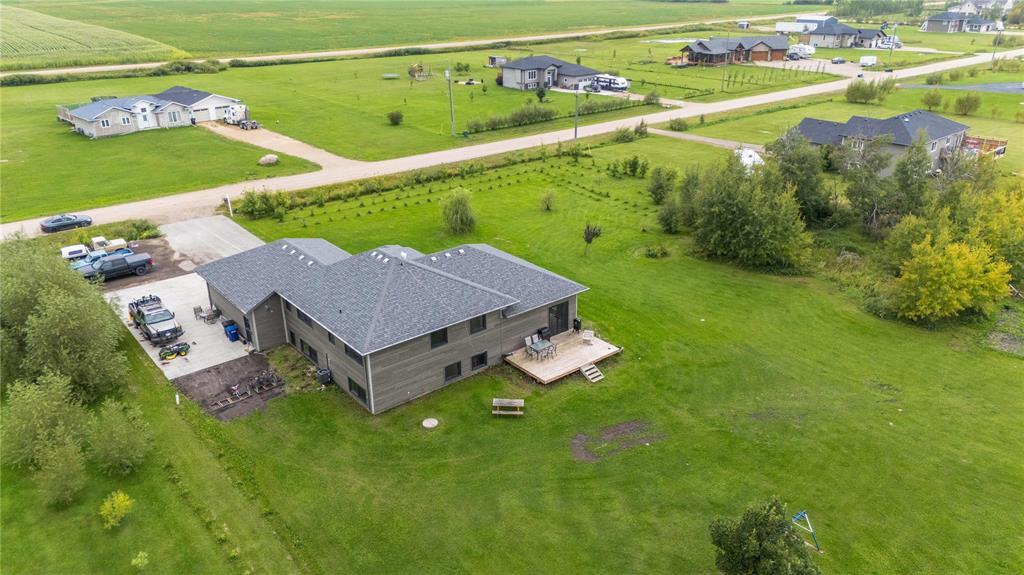 Photo 44 of 63 Grace Lane, Mitchell MB