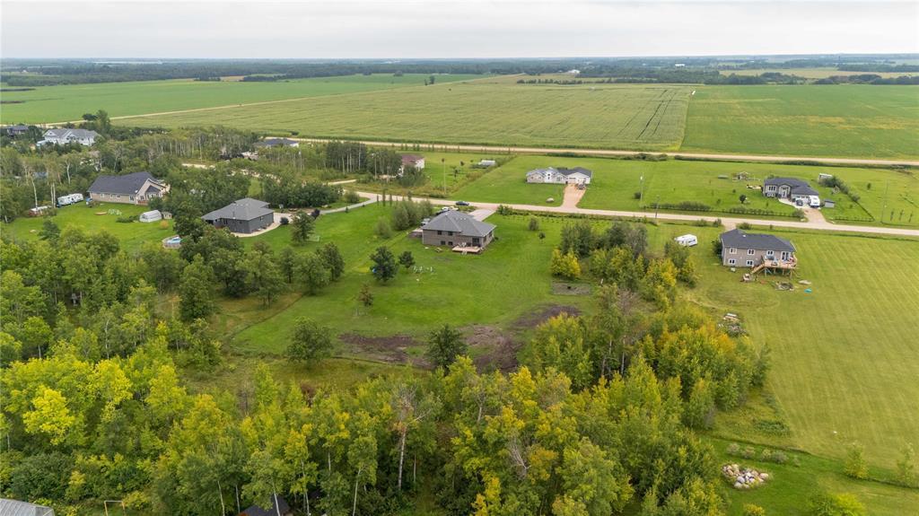 Photo 50 of 63 Grace Lane, Mitchell MB