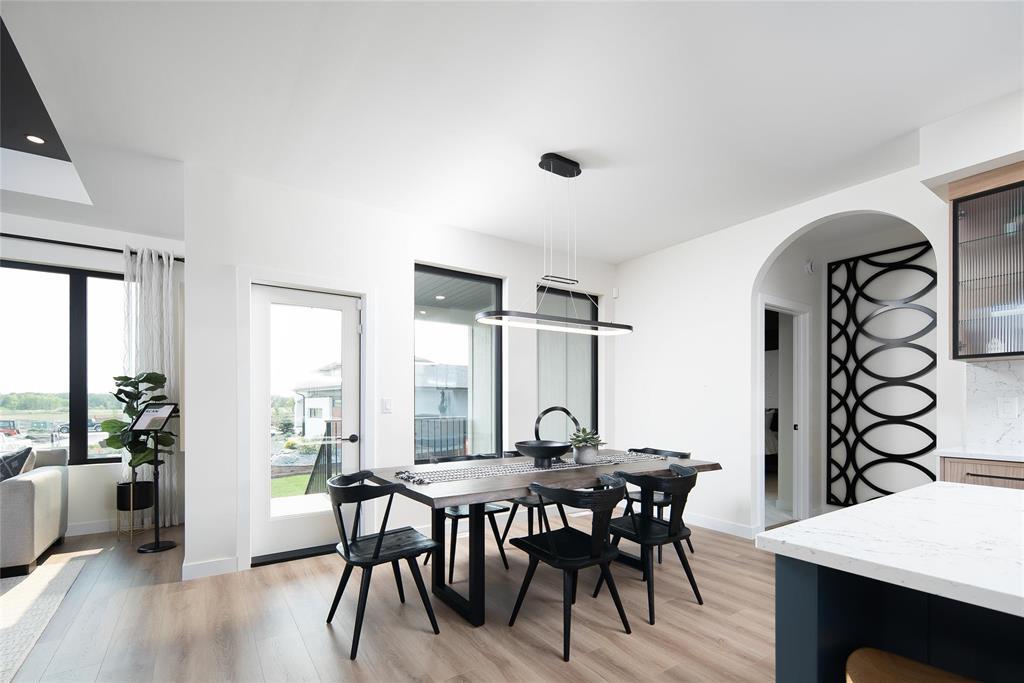 Photo 13 of 57 Killbery Crescent, Winnipeg MB
