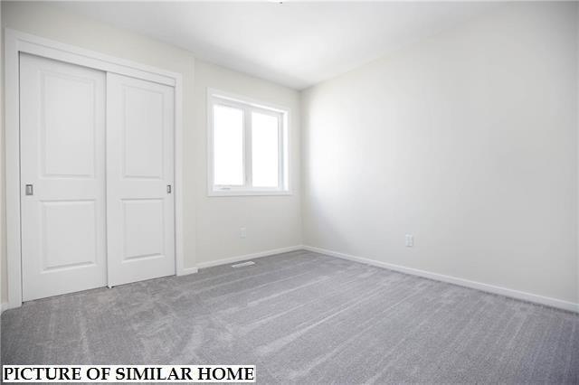Photo 4 of 131 Yaleton Street, Winnipeg MB