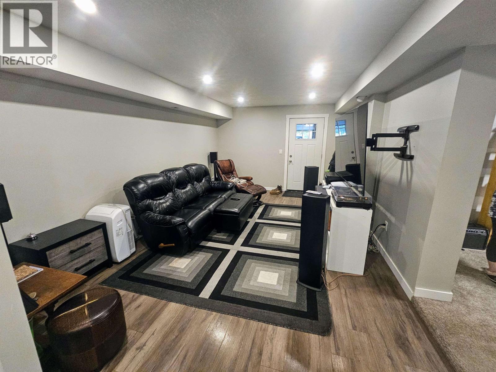 Photo 4 of 3993 Richet Street, Prince George BC