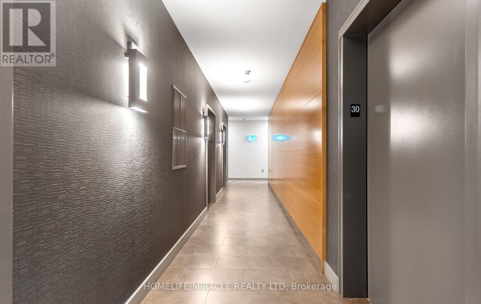 Photo 5 of 3002 25 Telegram Mews, Toronto ON