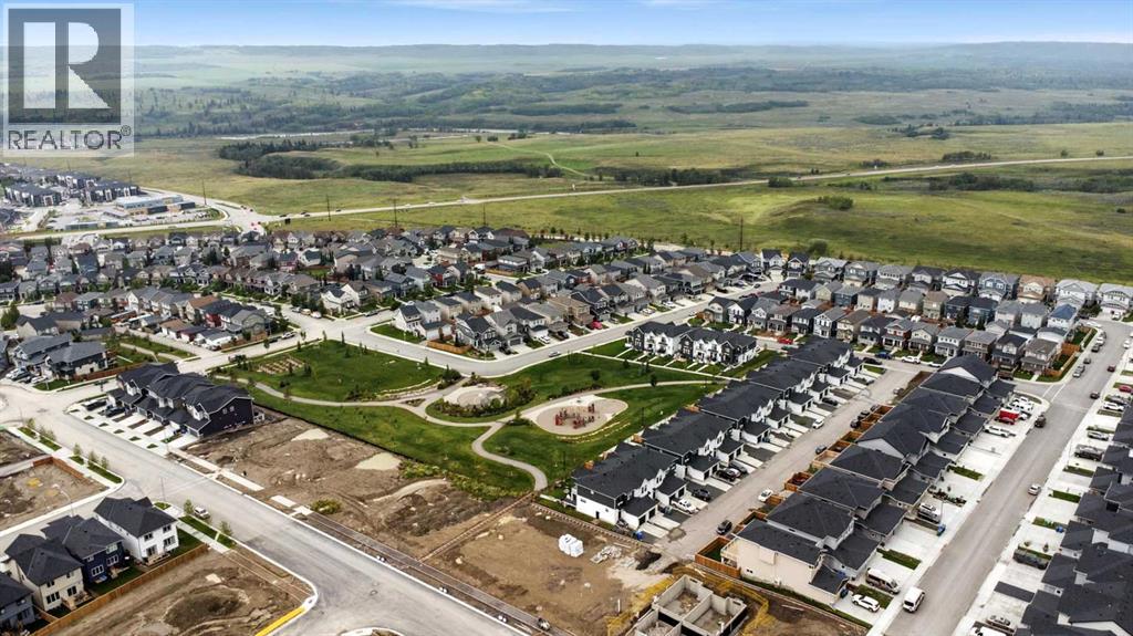 Photo 42 of 20 Heritage Lane, Cochrane AB