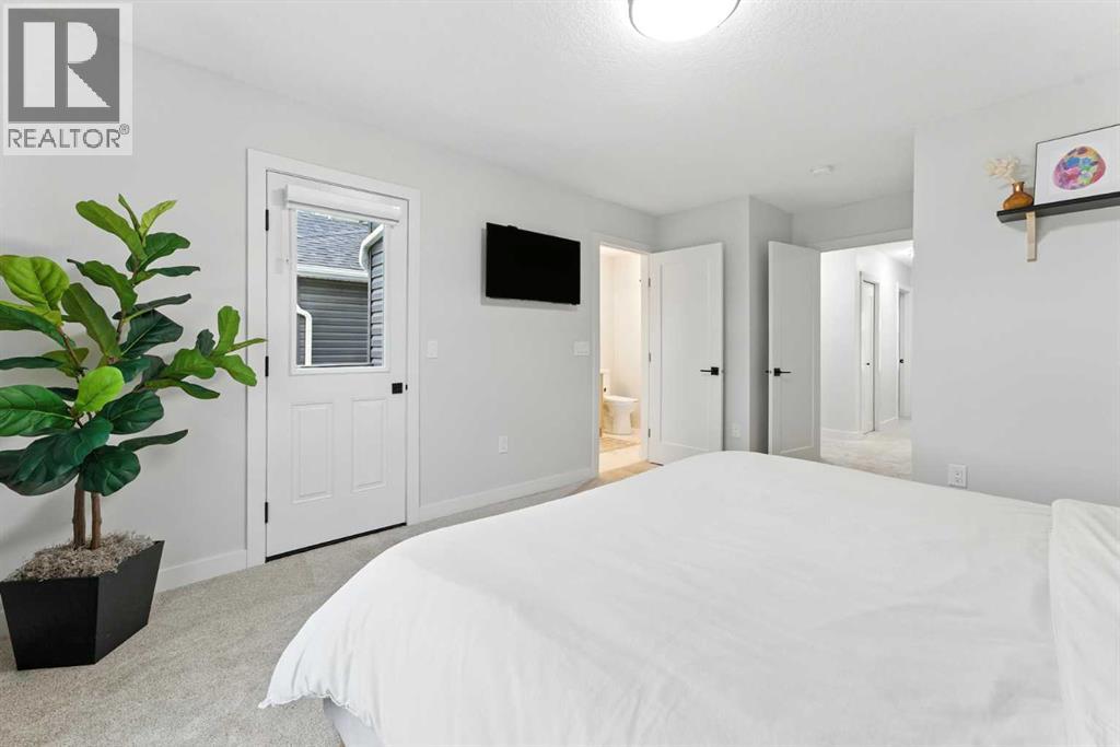 Photo 16 of 20 Heritage Lane, Cochrane AB