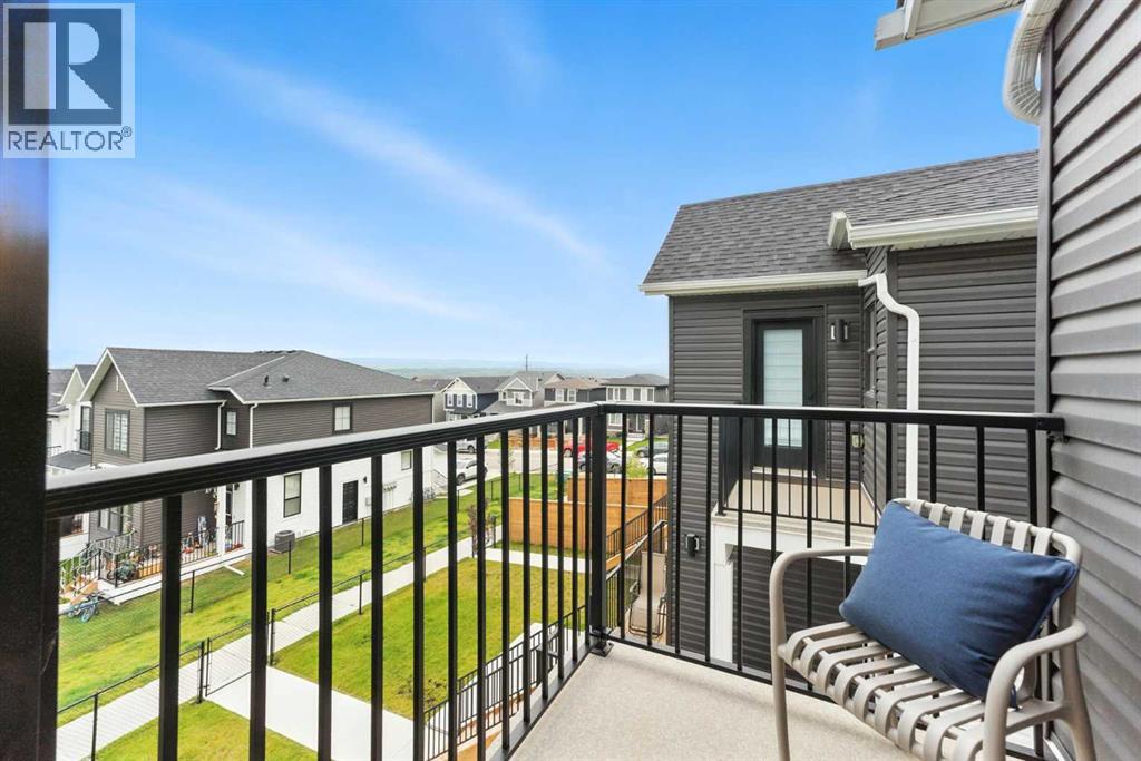 Photo 17 of 20 Heritage Lane, Cochrane AB