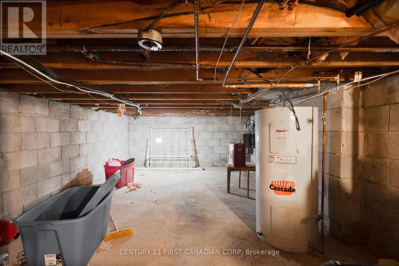 Photo 16 of 139 1090 Kipps Lane, London East ON