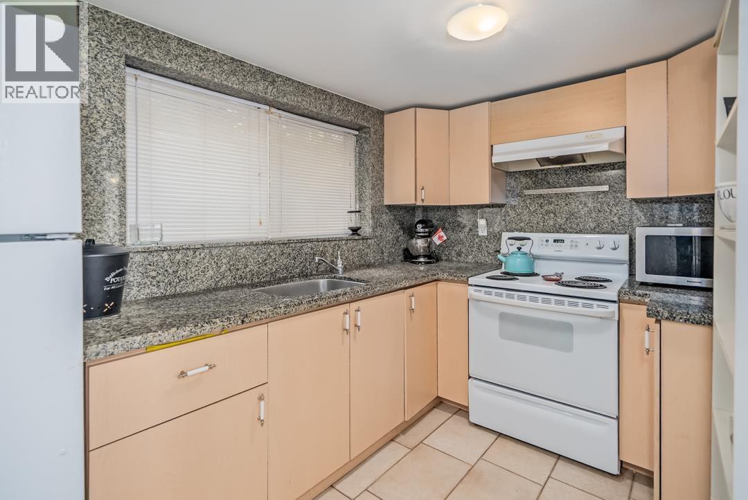 Photo 23 of 7760 Mary Avenue, Burnaby BC