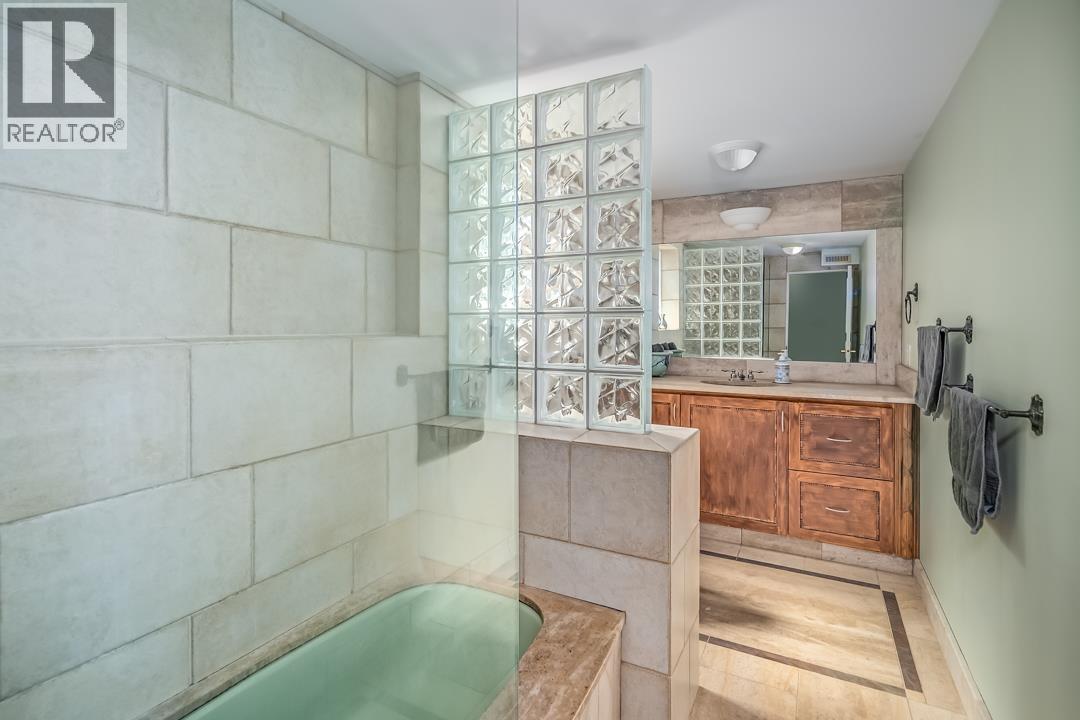 Photo 22 of 7760 Mary Avenue, Burnaby BC
