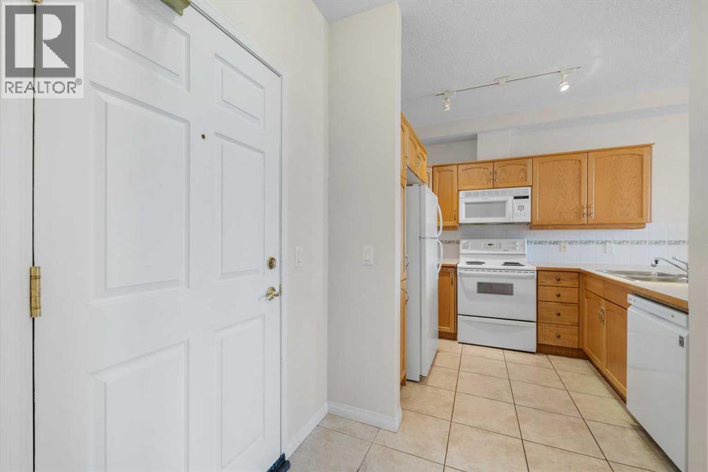 Photo 7 of 5304 14645 6 Street Sw, Calgary AB