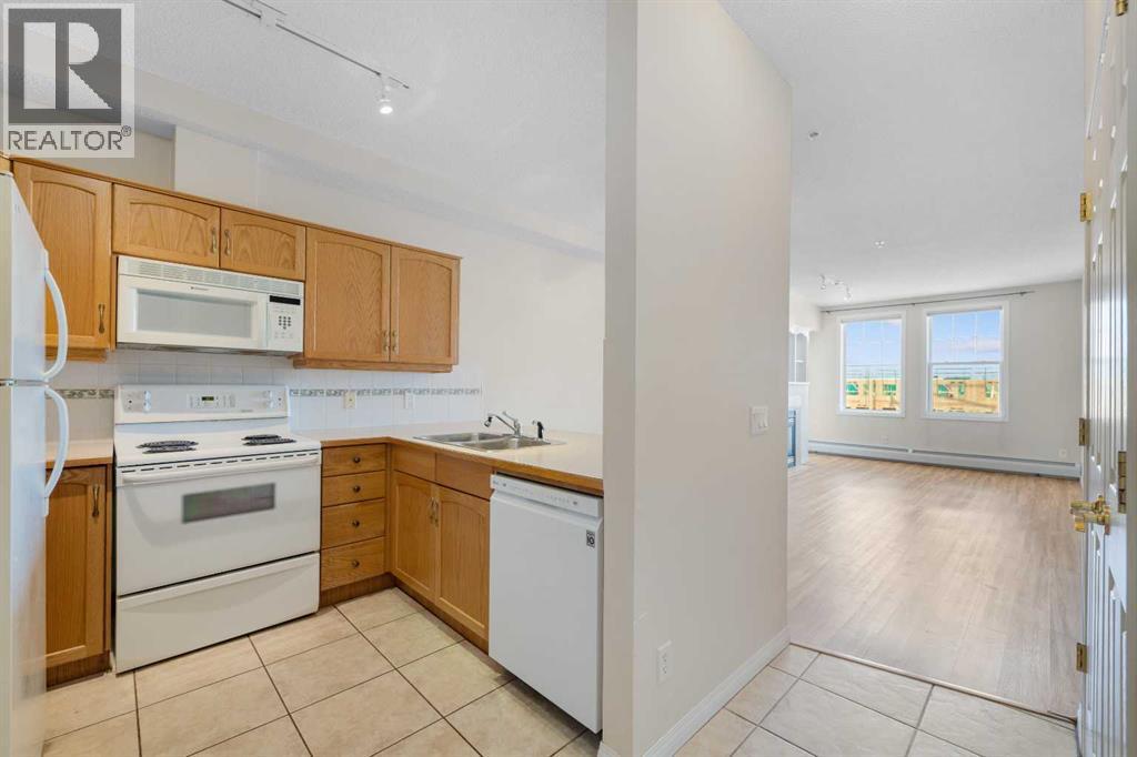 Photo 8 of 5304 14645 6 Street Sw, Calgary AB