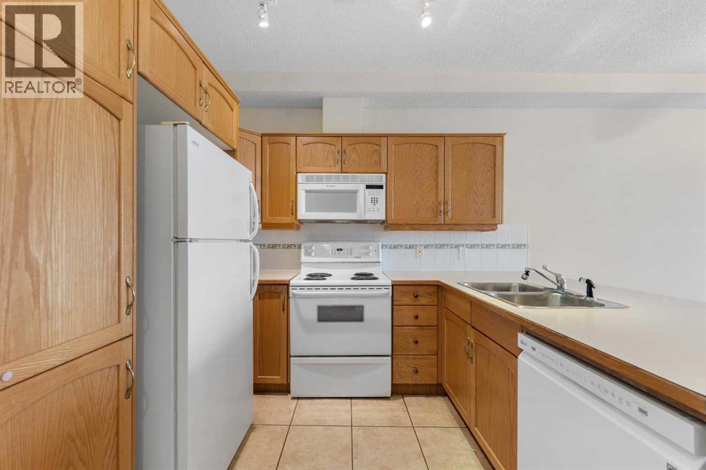 Photo 9 of 5304 14645 6 Street Sw, Calgary AB