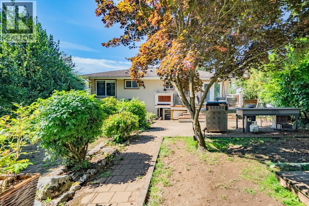 Photo 30 of 7760 Mary Avenue, Burnaby BC