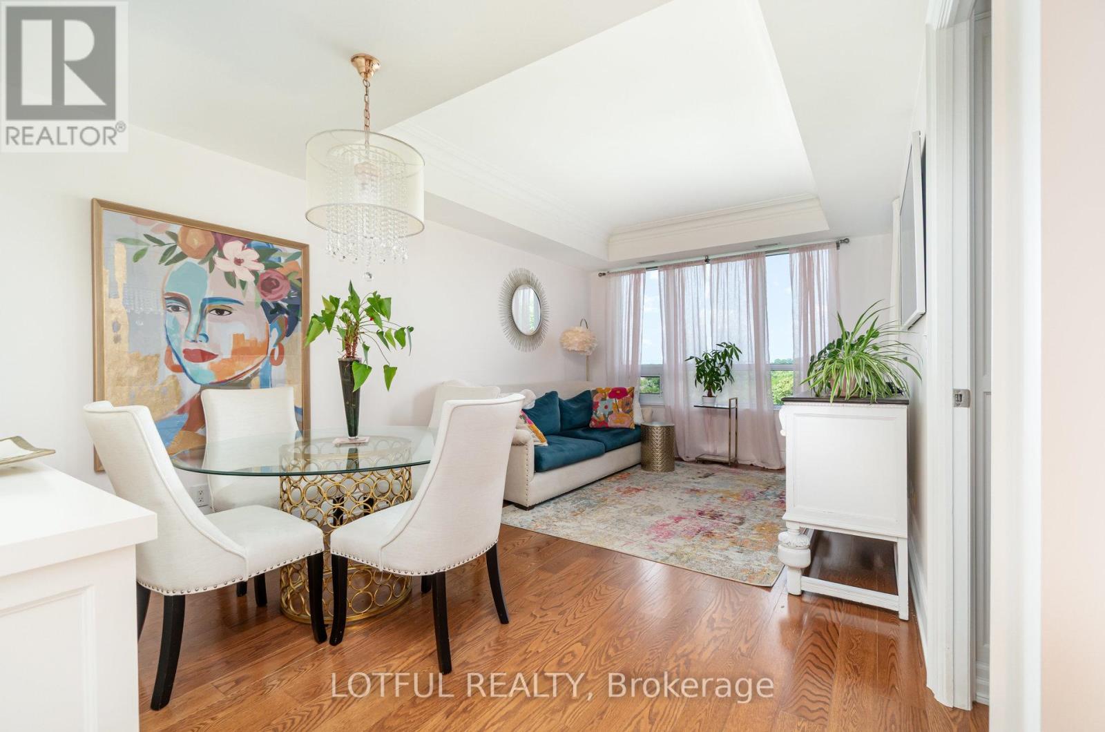 Photo 7 of 711 3500 Lakeshore Road W, Oakville ON
