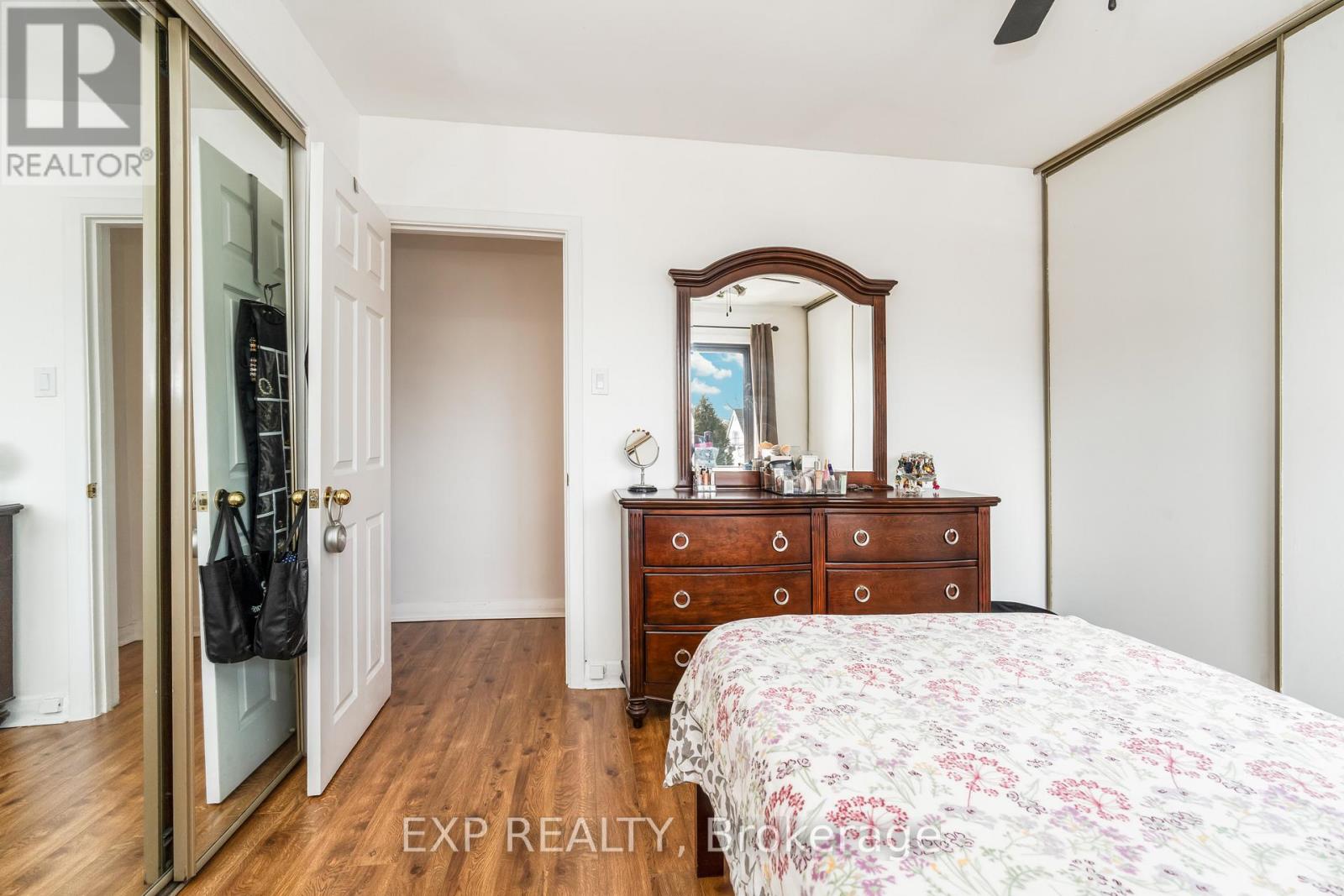 Photo 25 of 330 Donald Street, Ottawa ON