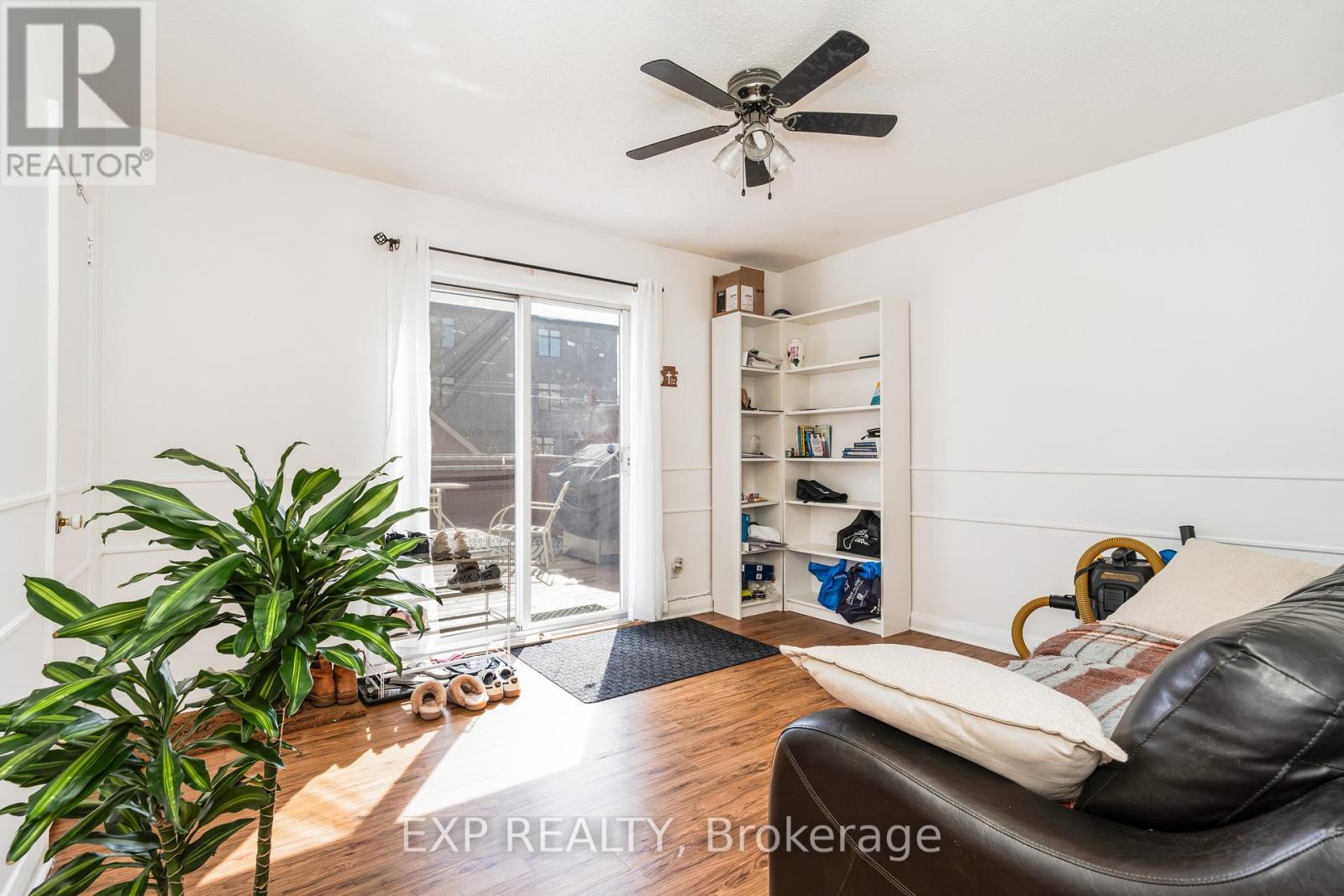 Photo 7 of 330 Donald Street, Ottawa ON