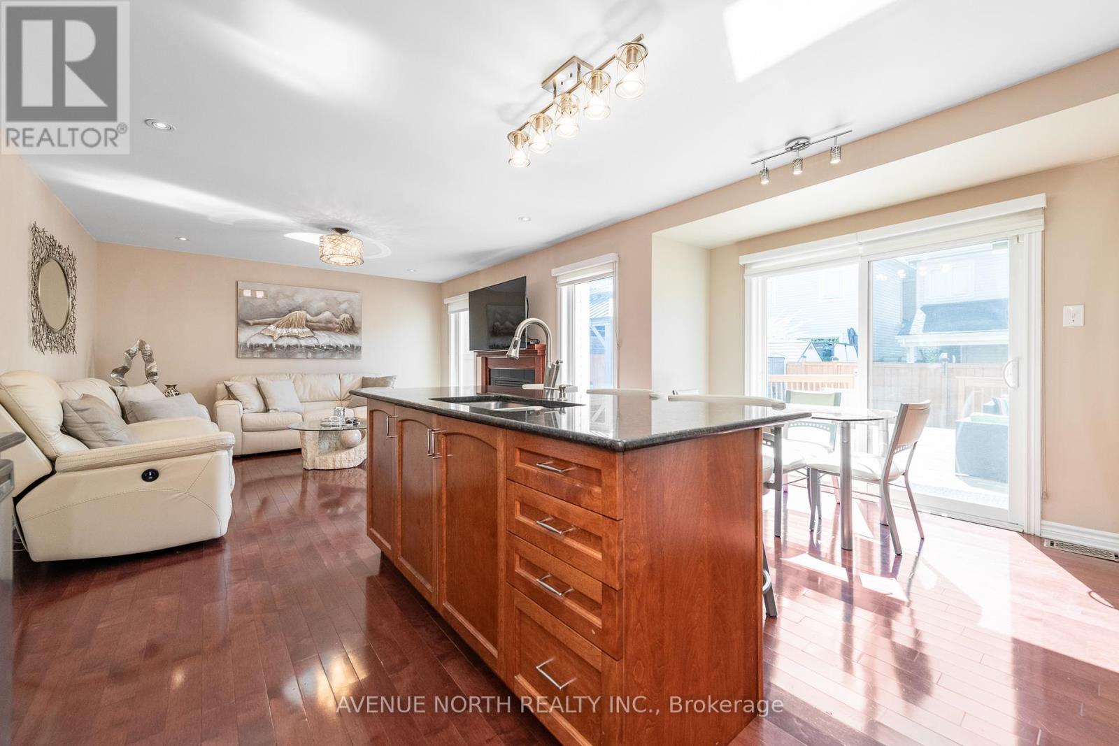 Photo 14 of 3560 Cambrian Road, Ottawa ON