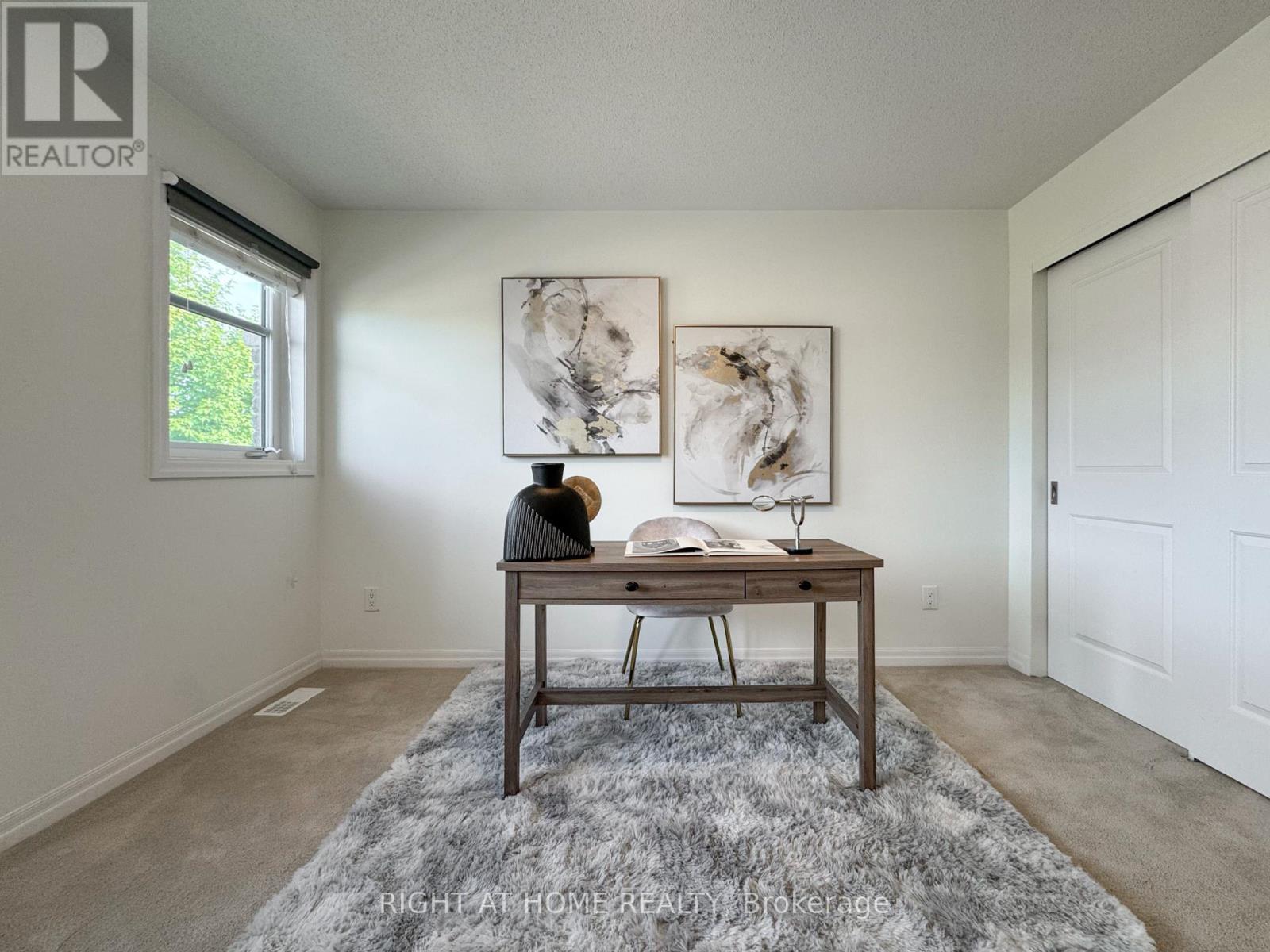 Photo 25 of 506 Peerless Street, Ottawa ON