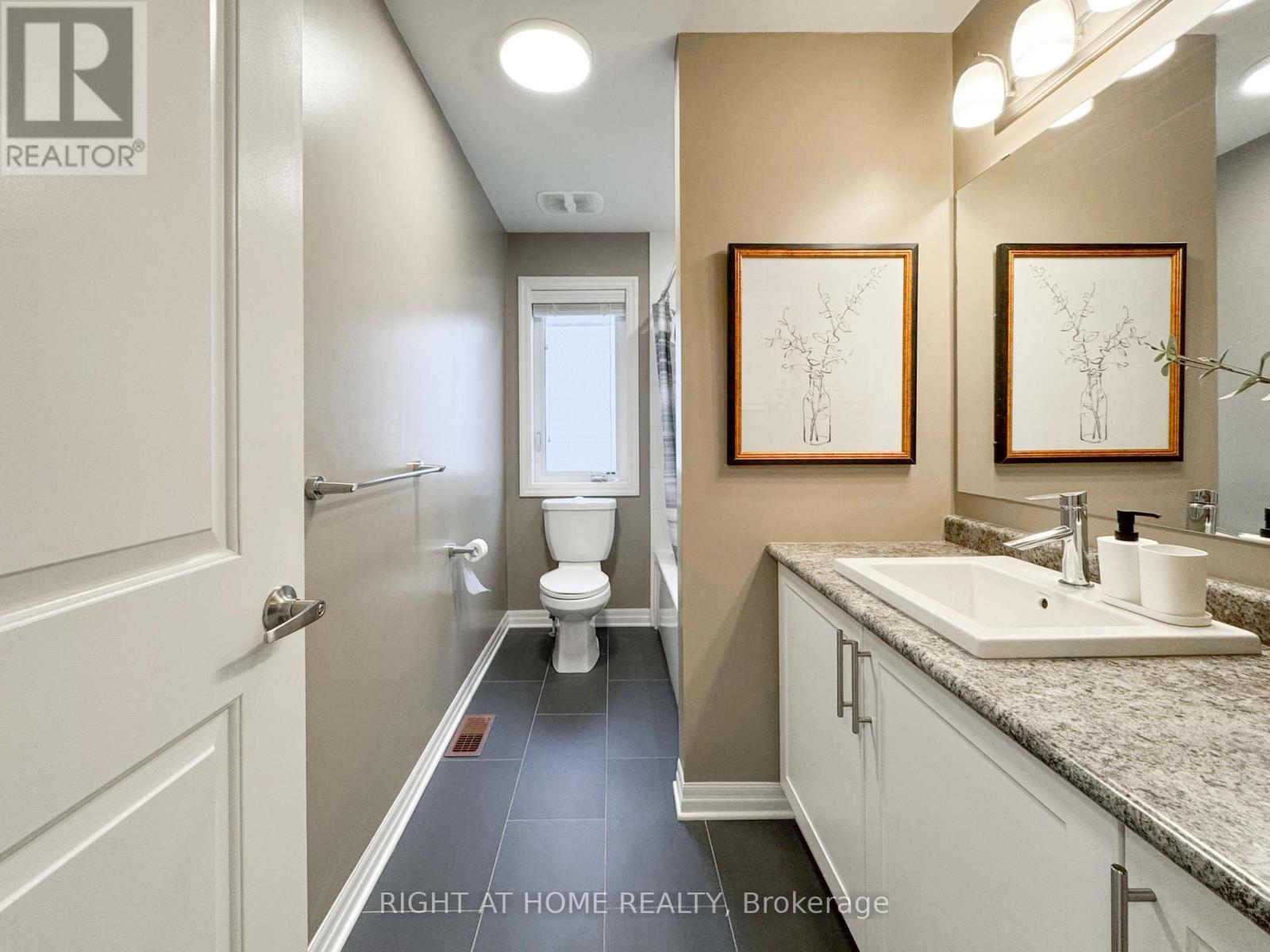 Photo 26 of 506 Peerless Street, Ottawa ON