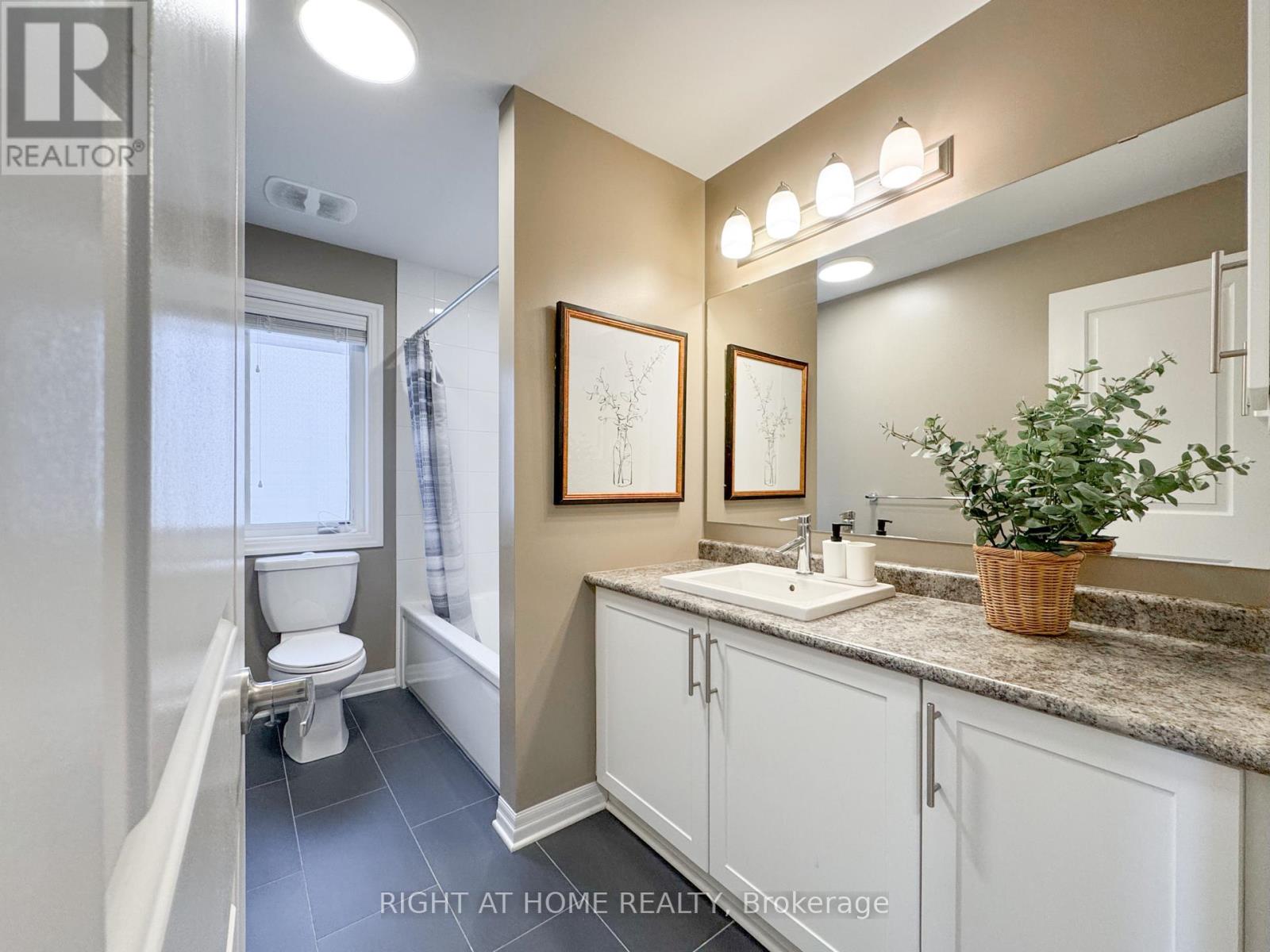 Photo 27 of 506 Peerless Street, Ottawa ON