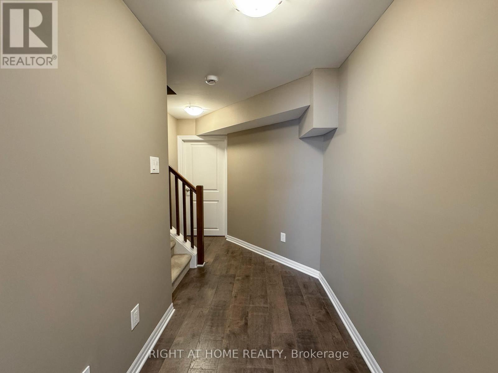Photo 30 of 506 Peerless Street, Ottawa ON