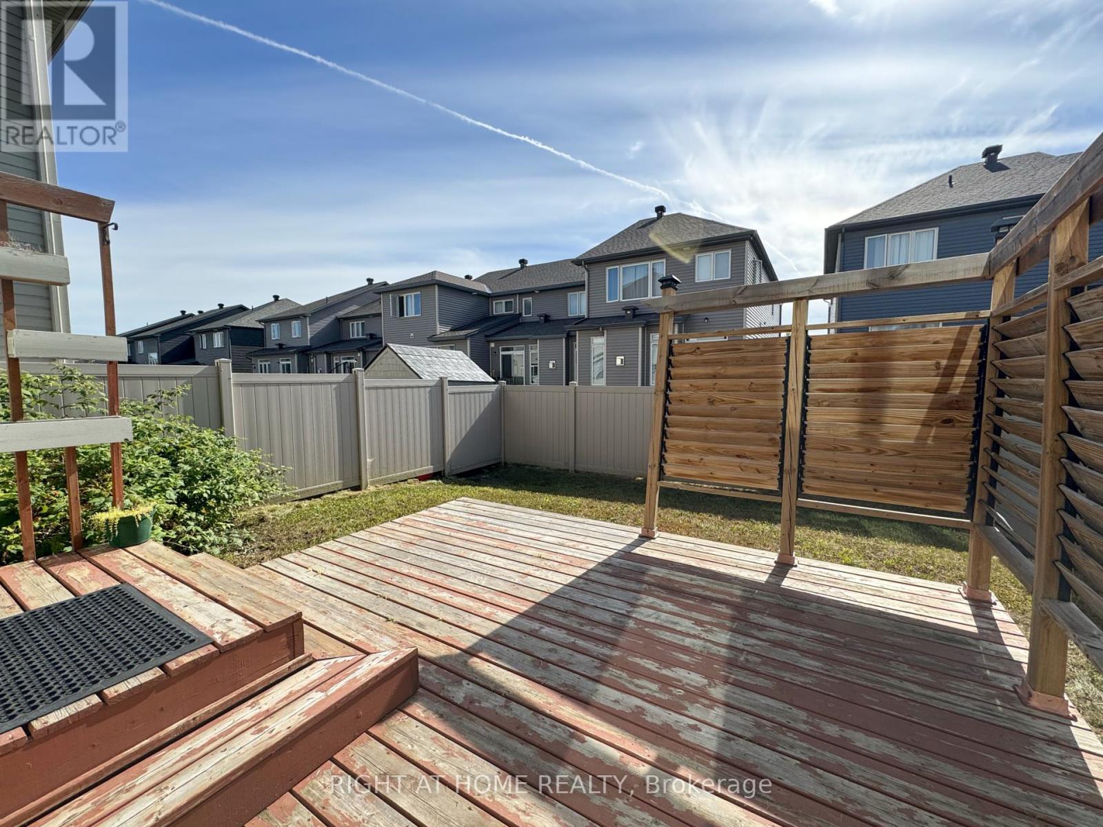 Photo 37 of 506 Peerless Street, Ottawa ON