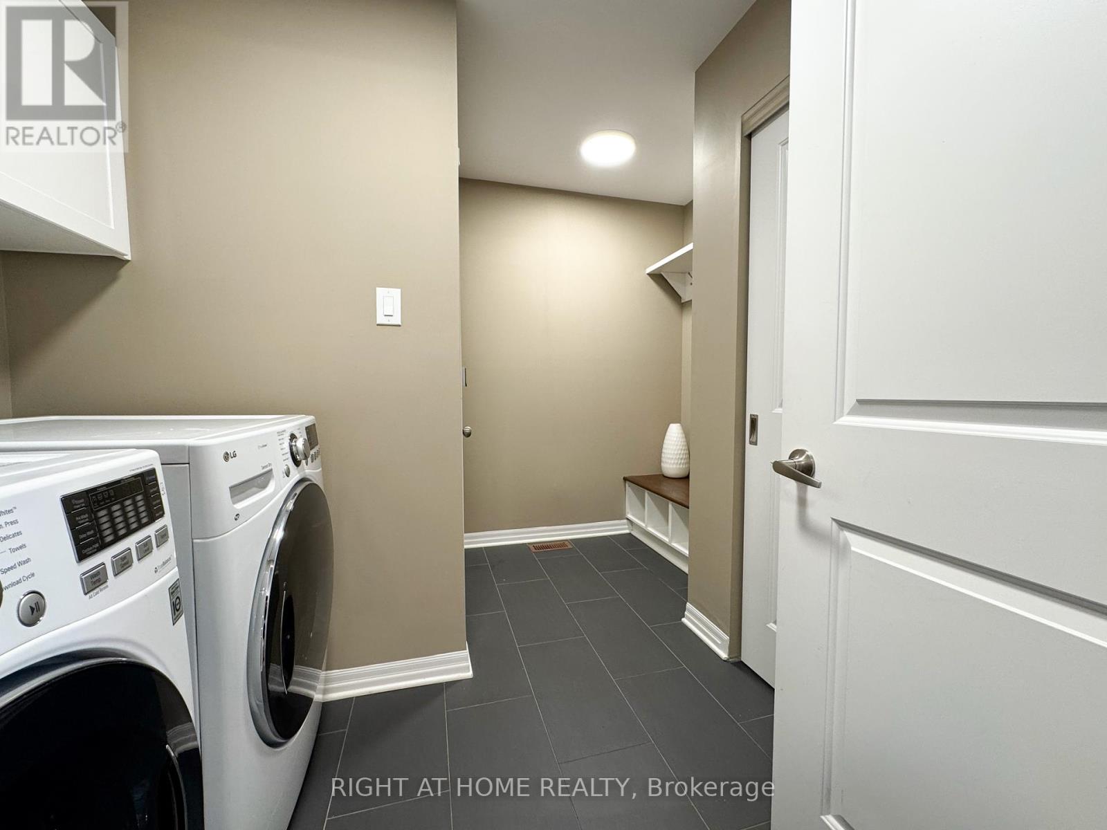 Photo 38 of 506 Peerless Street, Ottawa ON