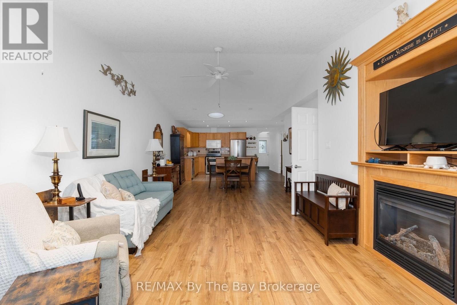 Photo 15 of 29 Meadow Lane, Wasaga Beach ON