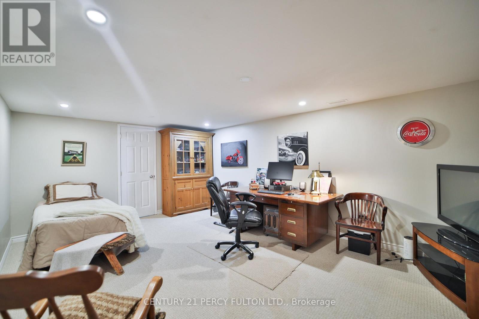 Photo 16 of 1520 Rebecca Street, Oakville ON