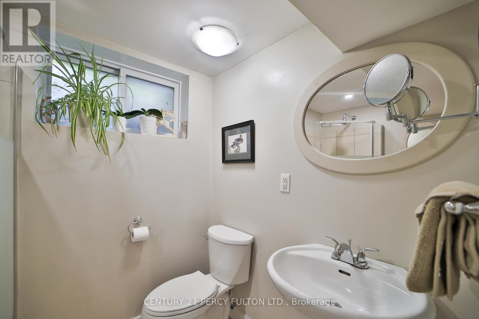 Photo 21 of 1520 Rebecca Street, Oakville ON