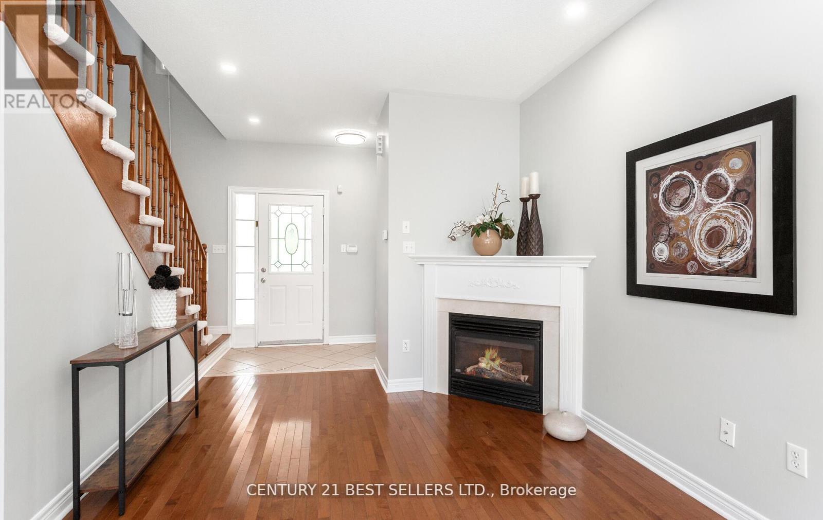Photo 14 of 222 Andrews Trail, Milton ON