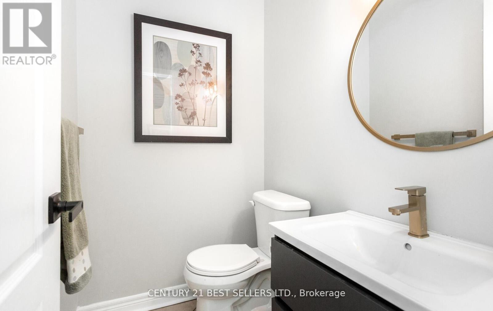 Photo 24 of 222 Andrews Trail, Milton ON